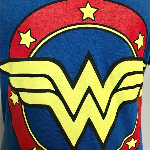 70s style retro classic Wonder Woman tee - Picture 5 of 6